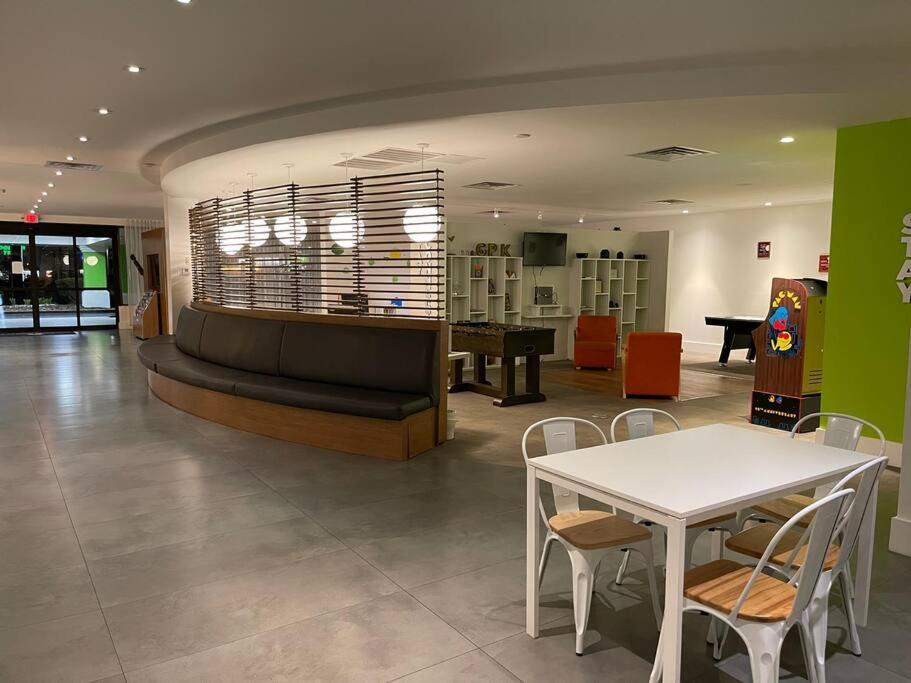 Newly Room In Cozy Hotel With Super Location To The Parks Kissimmee Exterior foto